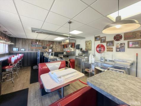 87 S 6th Street Logansport IN 46947