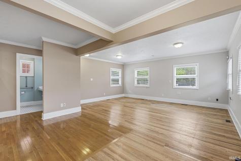 527 W Colfax Avenue South Bend IN 46601