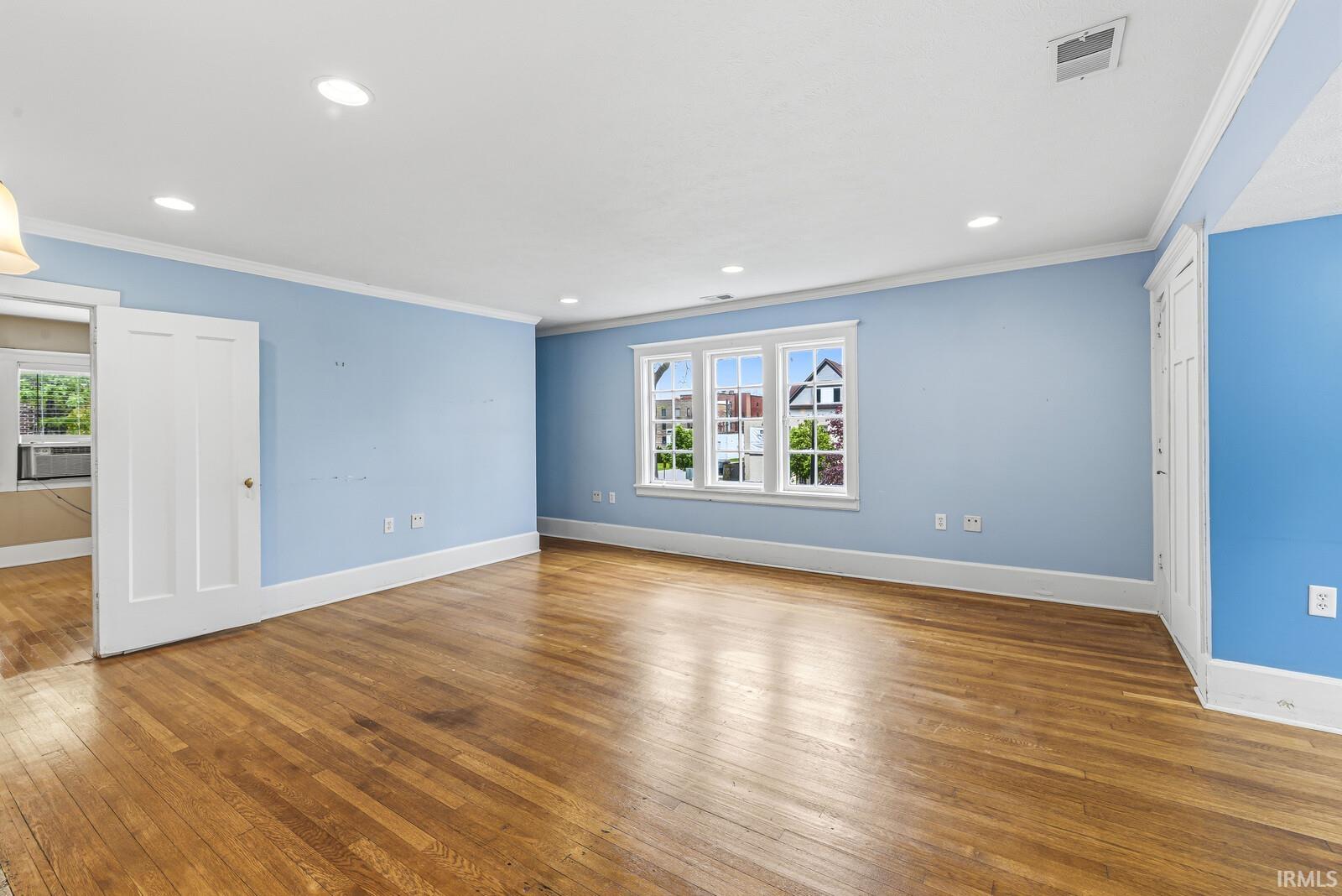 527 W Colfax Avenue South Bend IN 46601