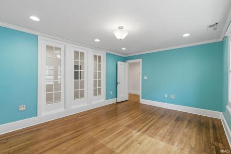 527 W Colfax Avenue South Bend IN 46601