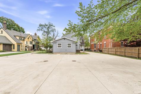 527 W Colfax Avenue South Bend IN 46601