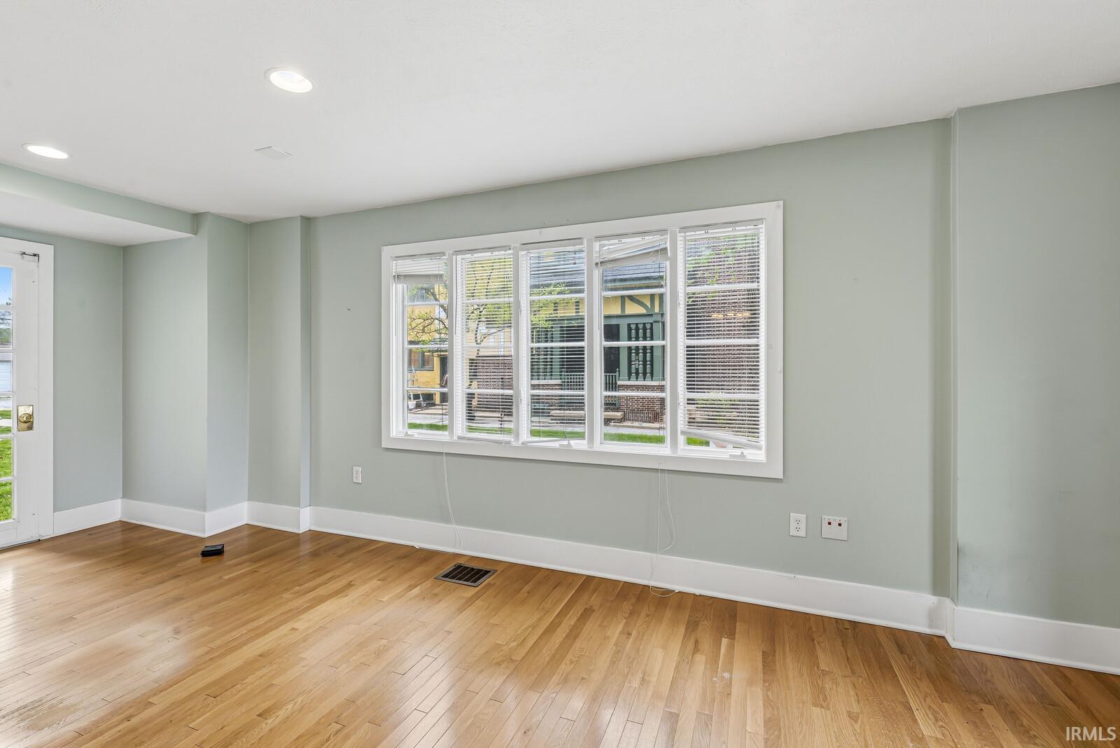 527 W Colfax Avenue South Bend IN 46601