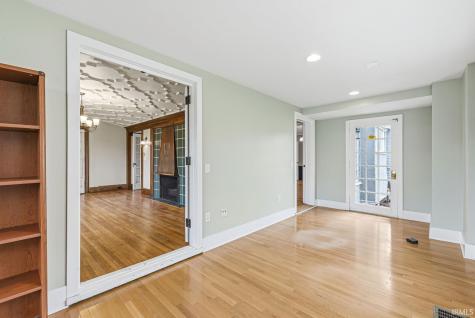 527 W Colfax Avenue South Bend IN 46601