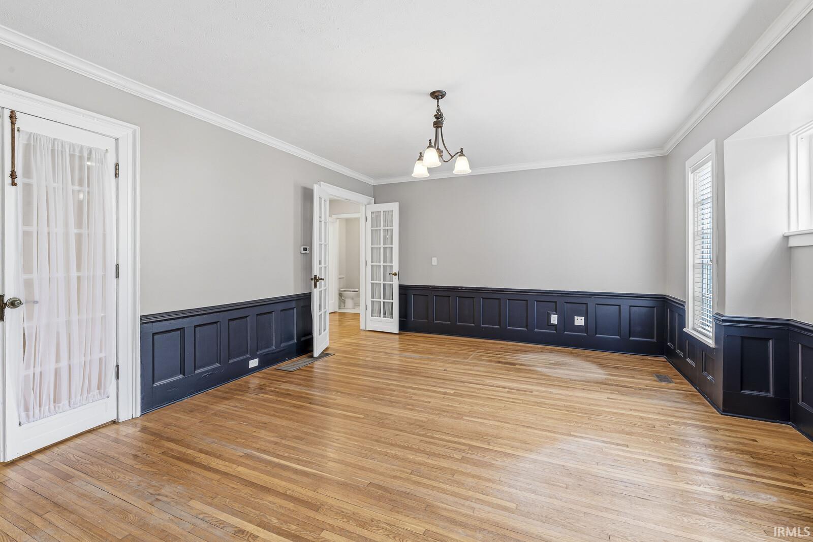 527 W Colfax Avenue South Bend IN 46601