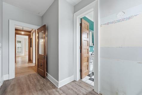 317 W Market Street Bluffton IN 46714