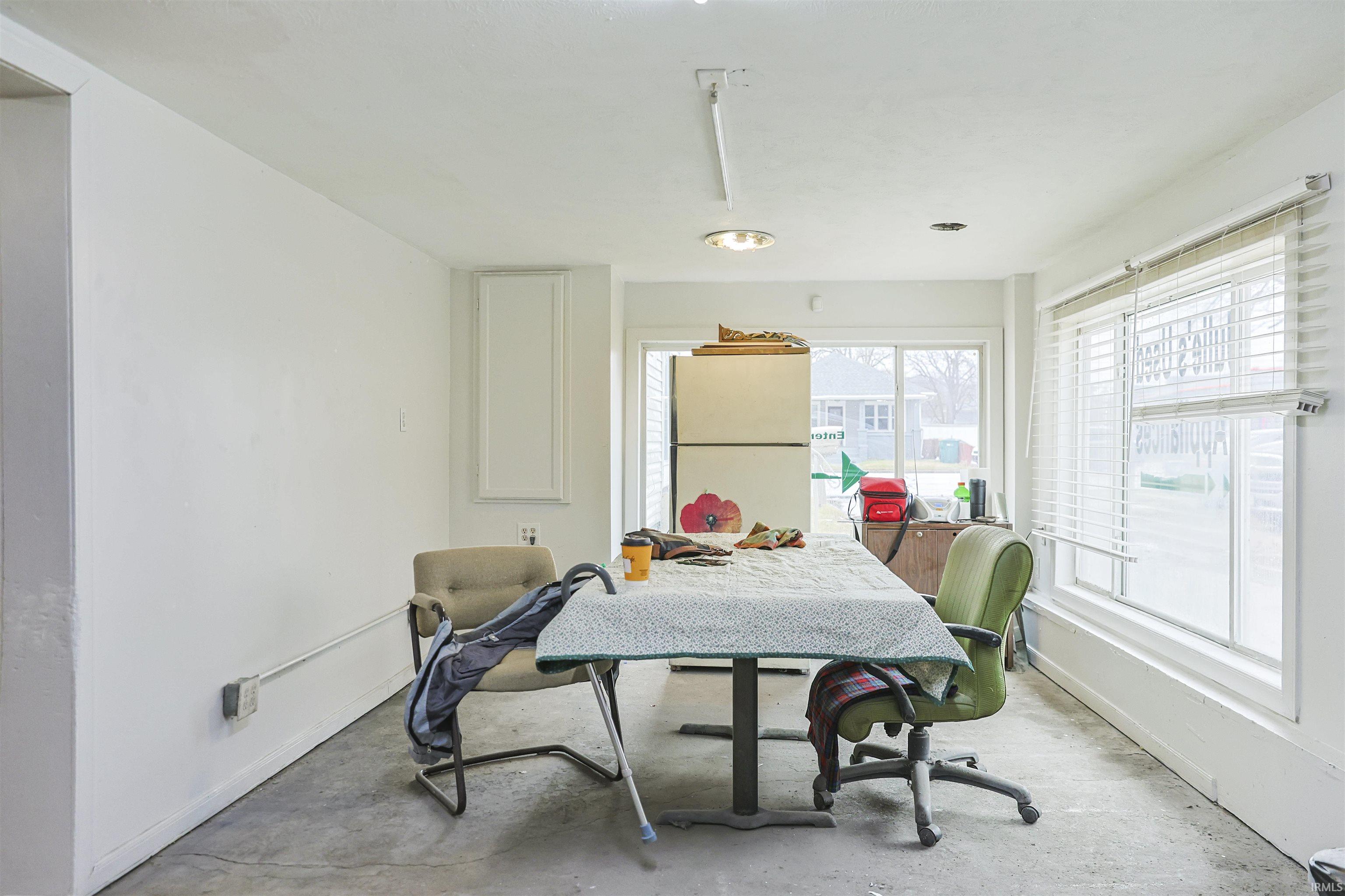 2302 Lincolnway West Mishawaka IN 46544