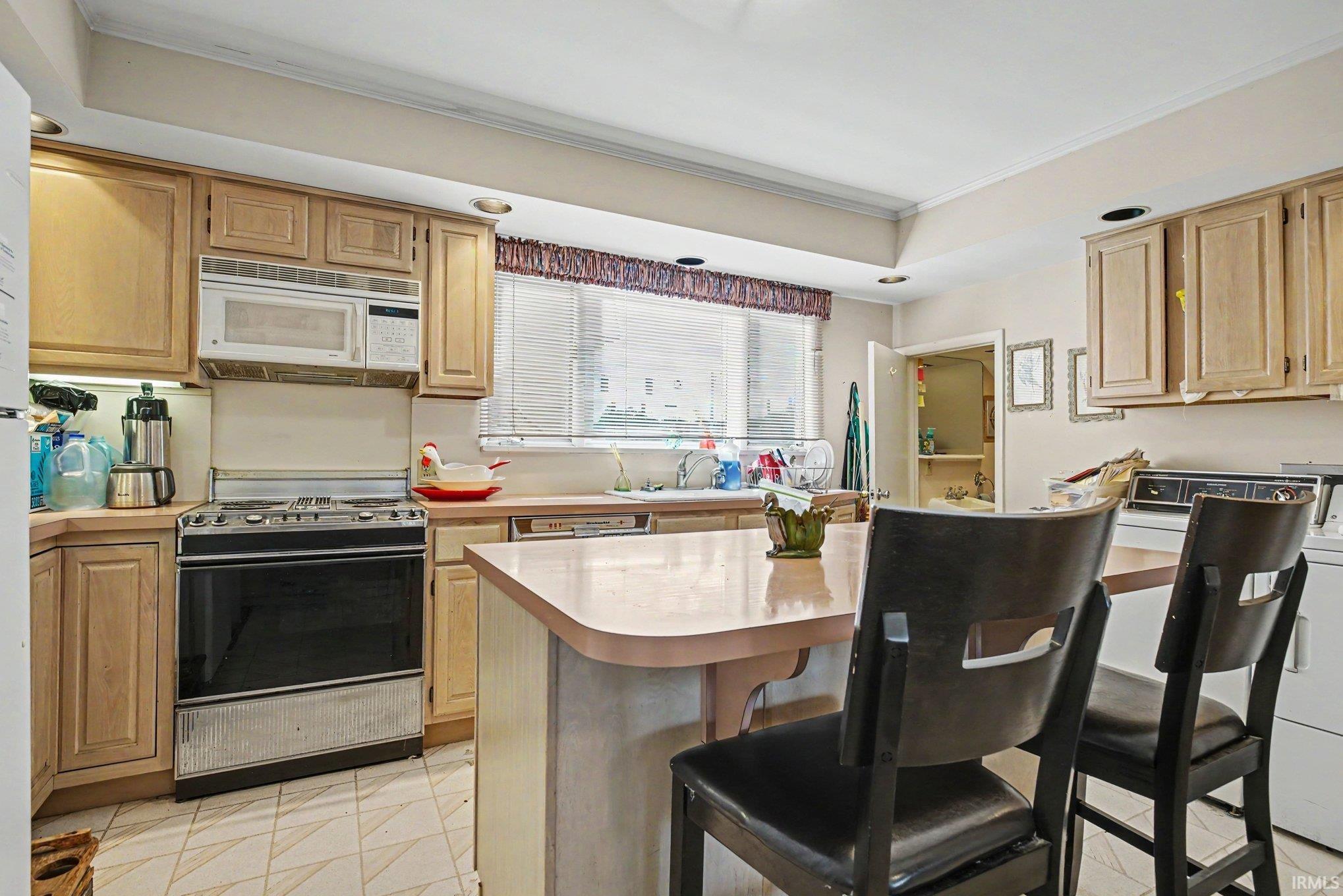 212/214 W Pike Street Goshen IN 46526