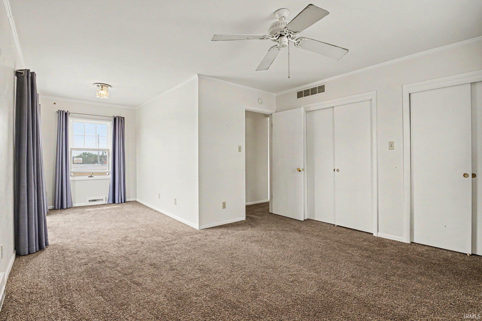 212/214 W Pike Street Goshen IN 46526