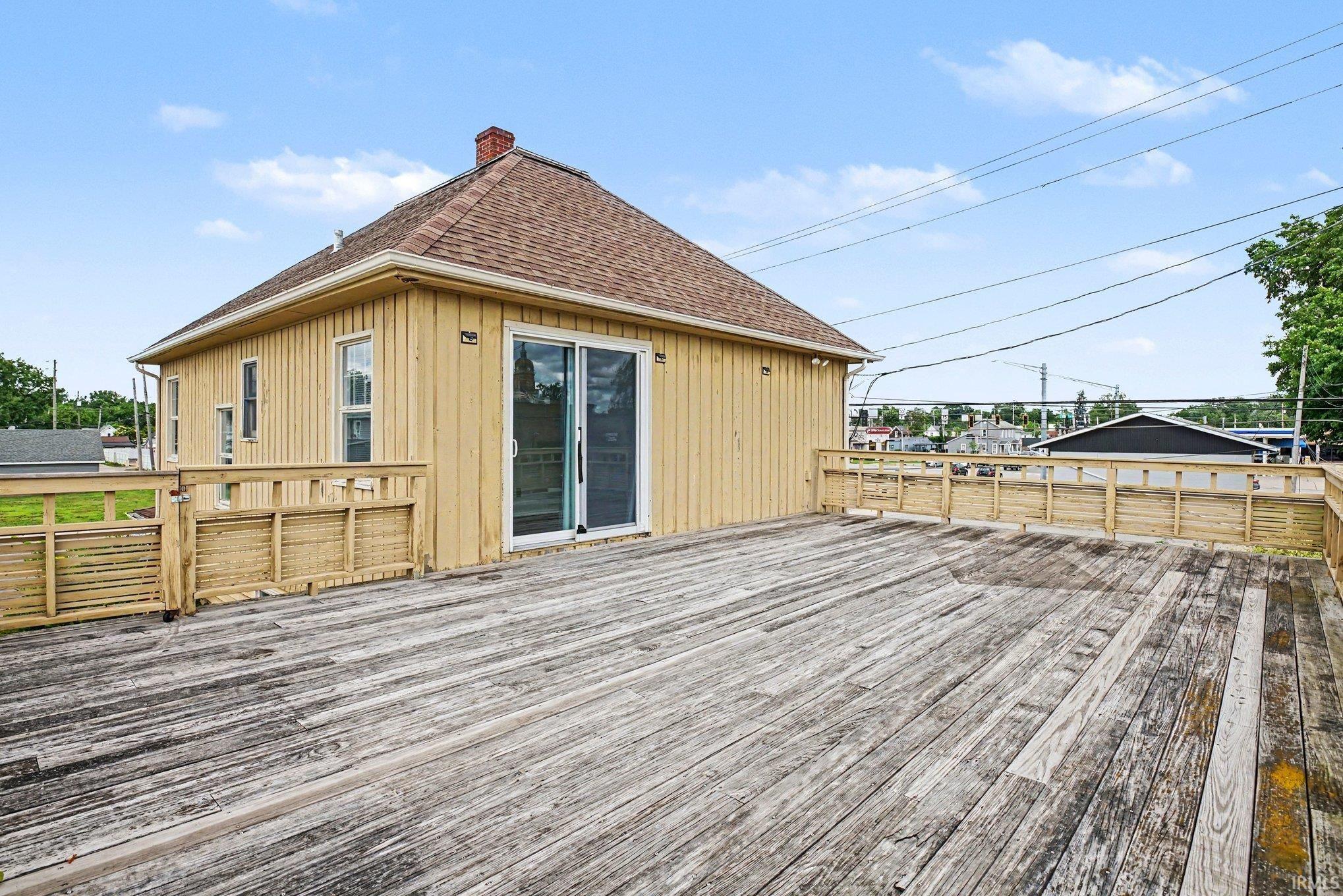 212/214 W Pike Street Goshen IN 46526