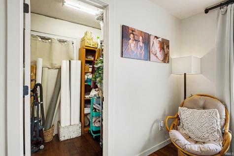 202 N Mckinley Street Warsaw IN 46580