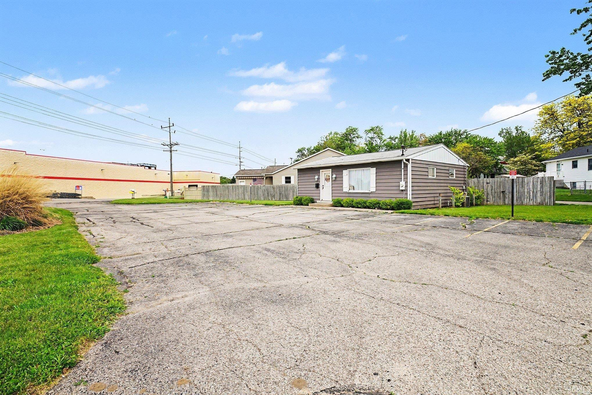 202 N Mckinley Street Warsaw IN 46580