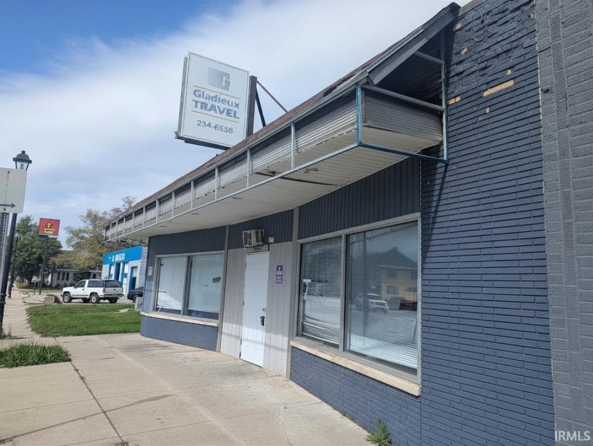 1518 Miami Street South Bend IN 46613