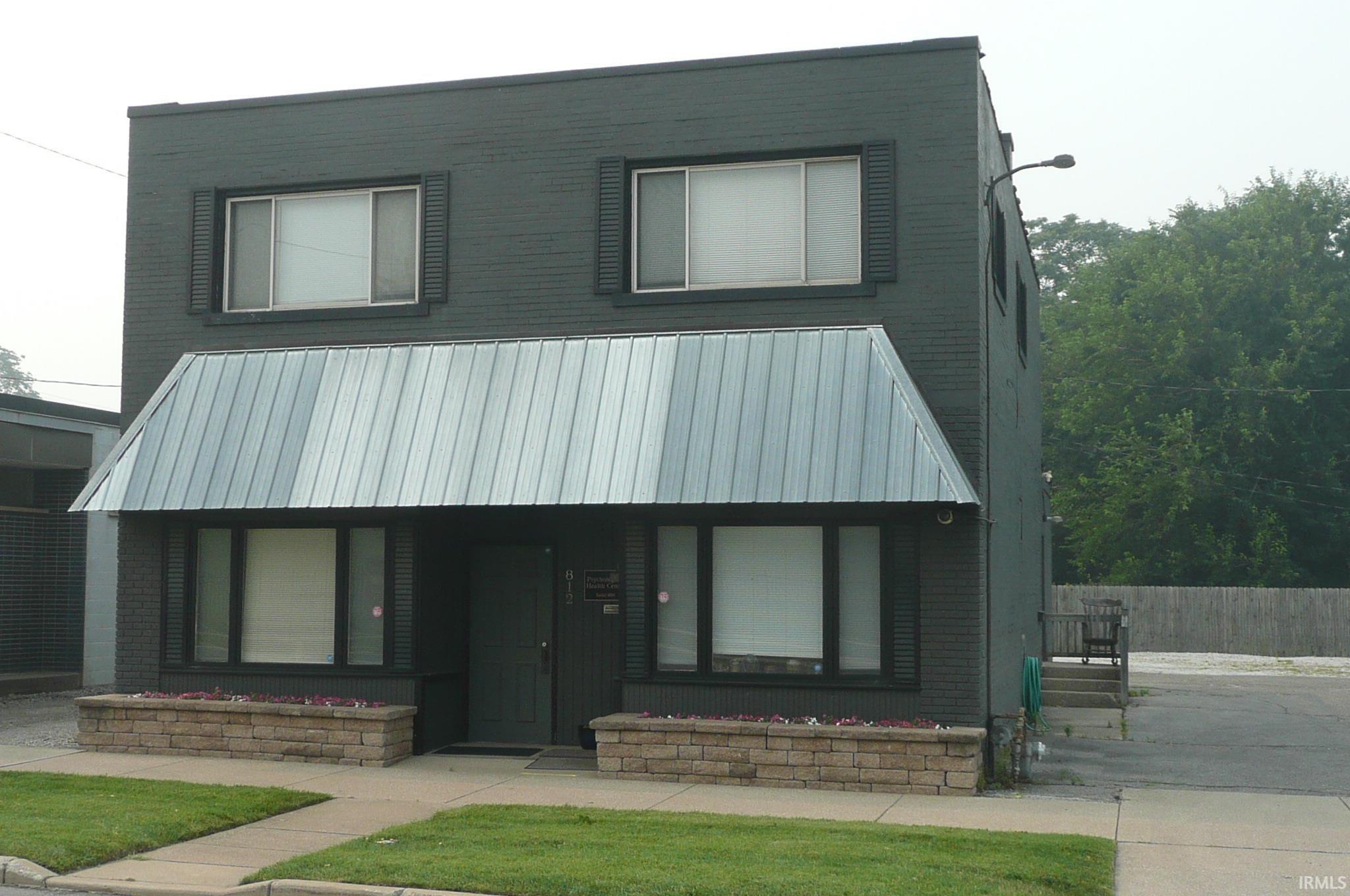 812 E Lasalle Avenue South Bend IN 46617