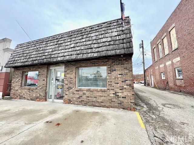 52 E Washington Street Knox IN 46534