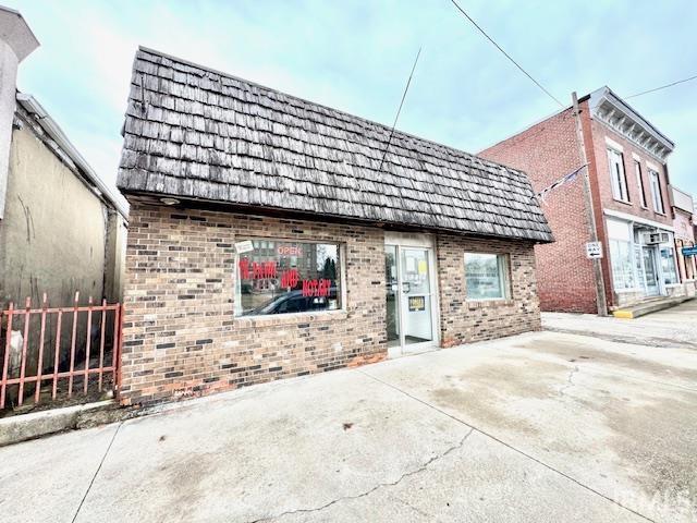 52 E Washington Street Knox IN 46534