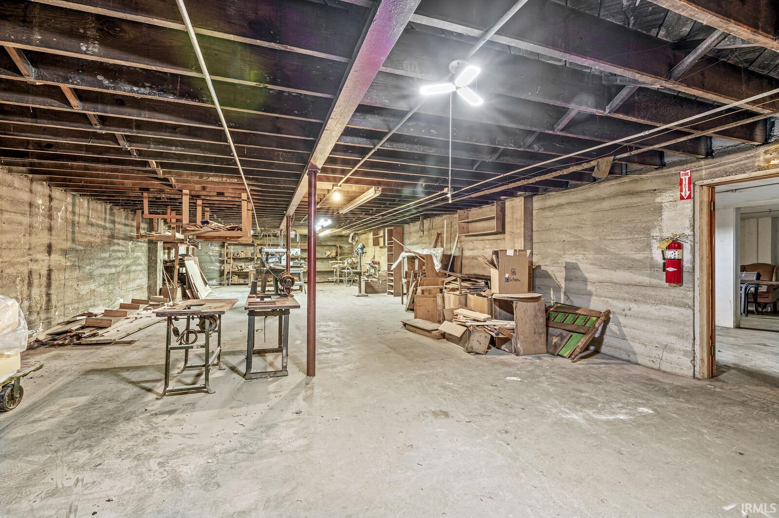 3606 Mishawaka Avenue South Bend IN 46615