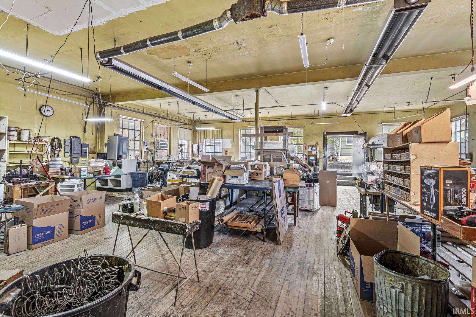 3606 Mishawaka Avenue South Bend IN 46615