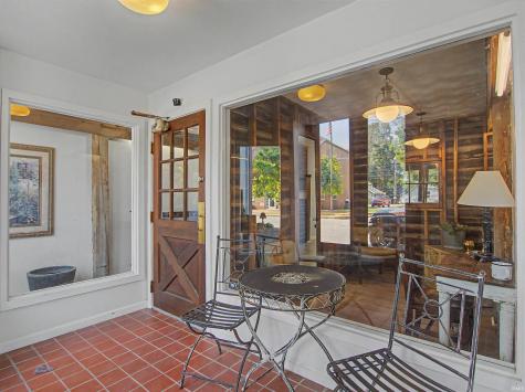 527 Church Street New Harmony IN 47631