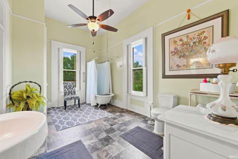 326 S Jefferson Street Huntington IN 46750