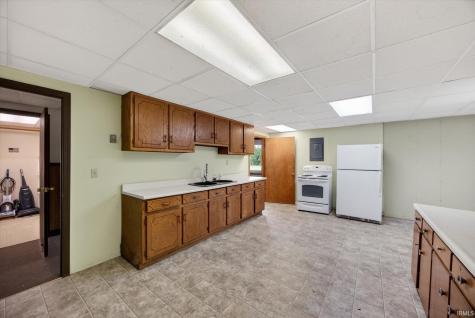 2893 S State Road 57 Highway Washington IN 47501