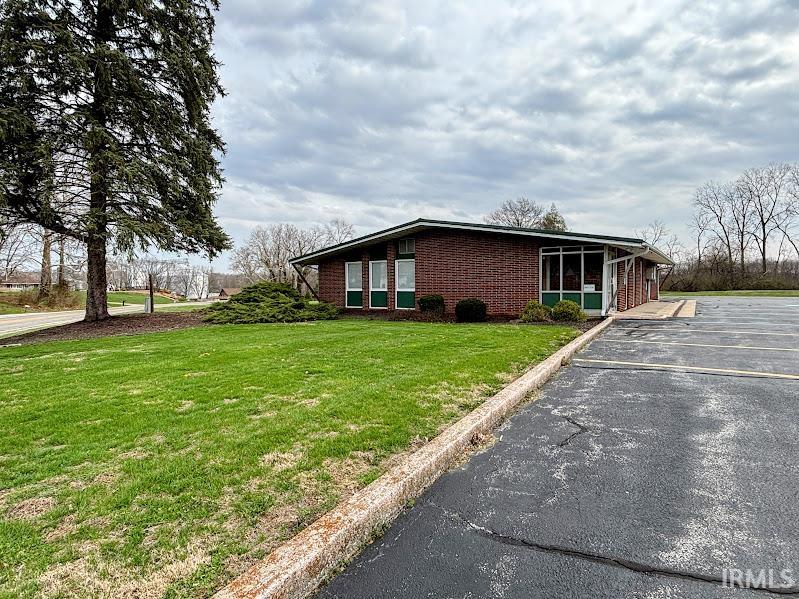 605 E 7th Street Burlington IN 46915