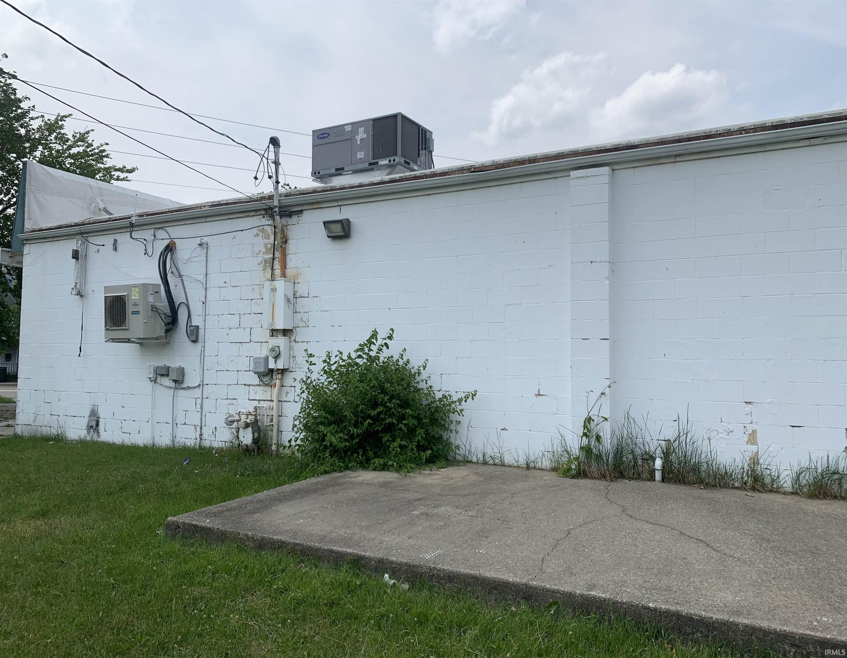 702 S Ironwood Drive Mishawaka IN 46544