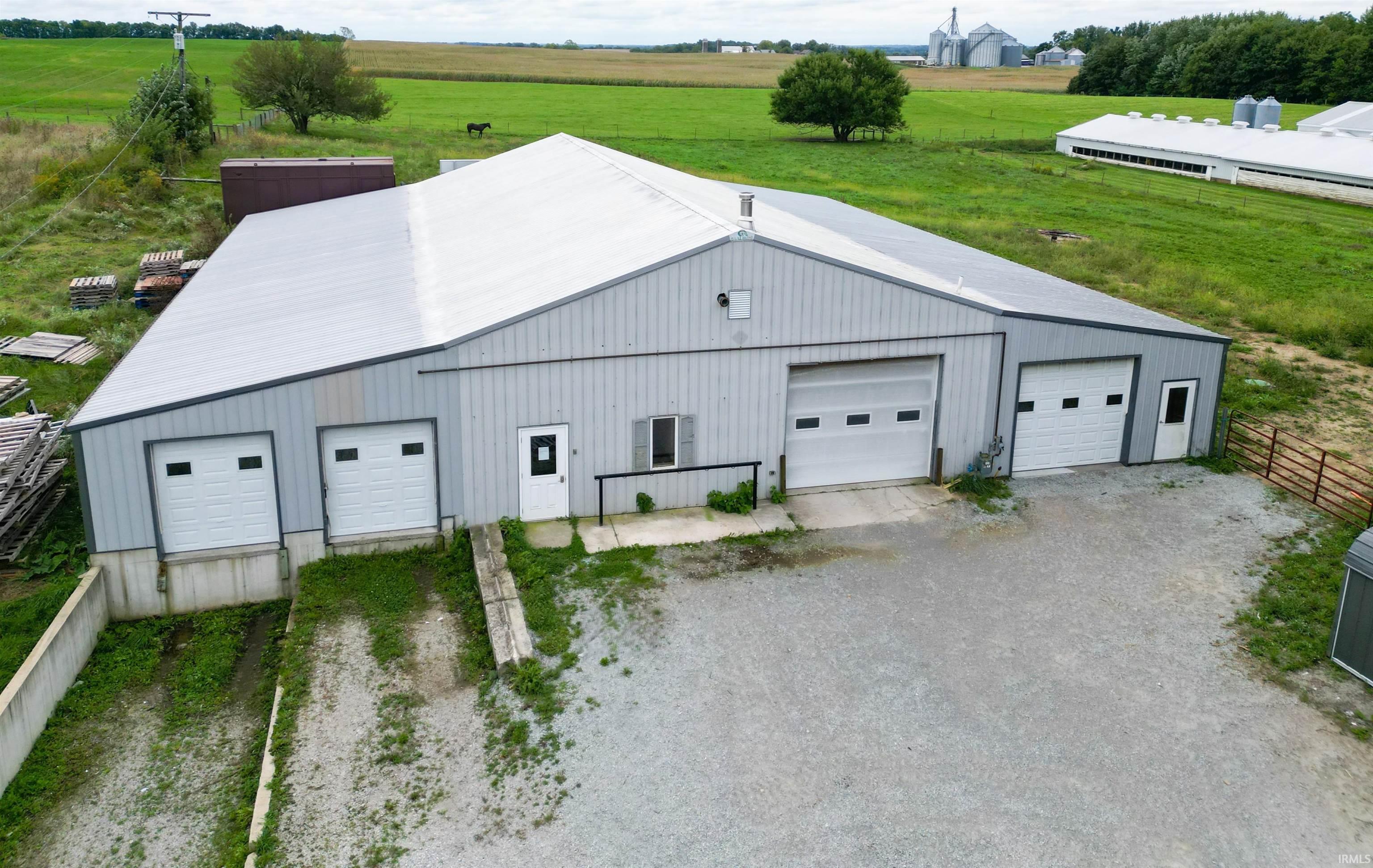13752 County Road 34 Goshen IN 46528