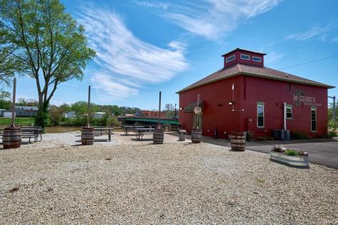 159 S Broadway Avenue Peru IN 46970