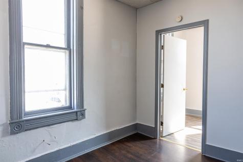 121 E Quincy Street Garrett IN 46738