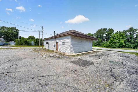 1602 E Lincolnway South Bend IN 46613