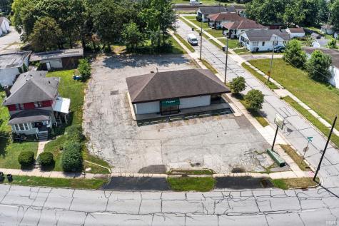 1602 E Lincolnway South Bend IN 46613