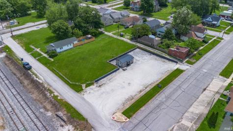 206 S 6th Street Mitchell IN 47446