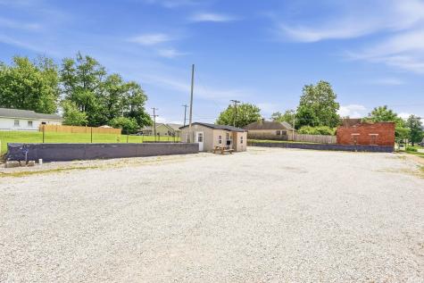 206 S 6th Street Mitchell IN 47446