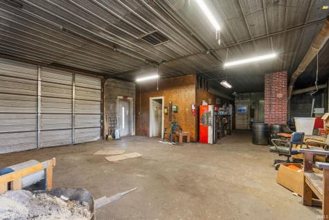 7878 W Old Road 30 Warsaw IN 46580