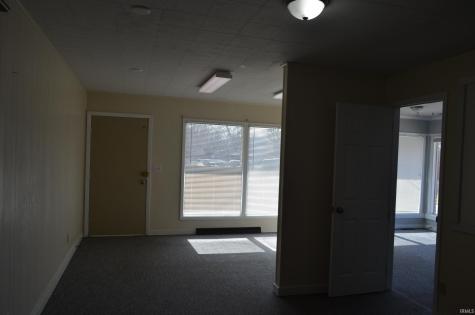 4000-4006 W Jackson Street Muncie IN 47304