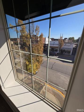 112 S Main Street Nappanee IN 46550