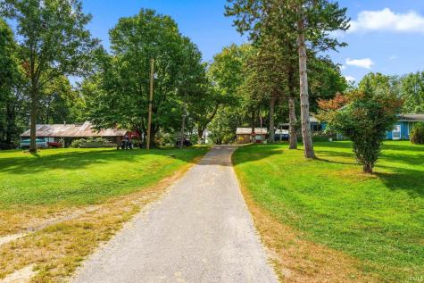 15983 12th Road Plymouth IN 46563