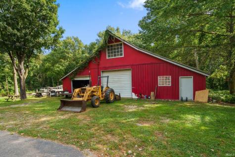 15983 12th Road Plymouth IN 46563