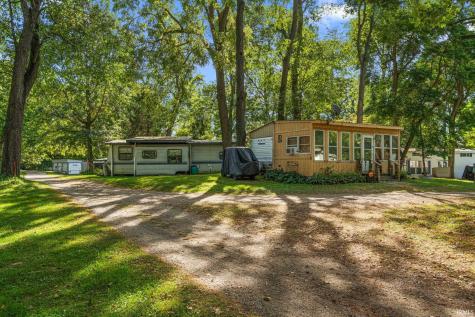 15983 12th Road Plymouth IN 46563