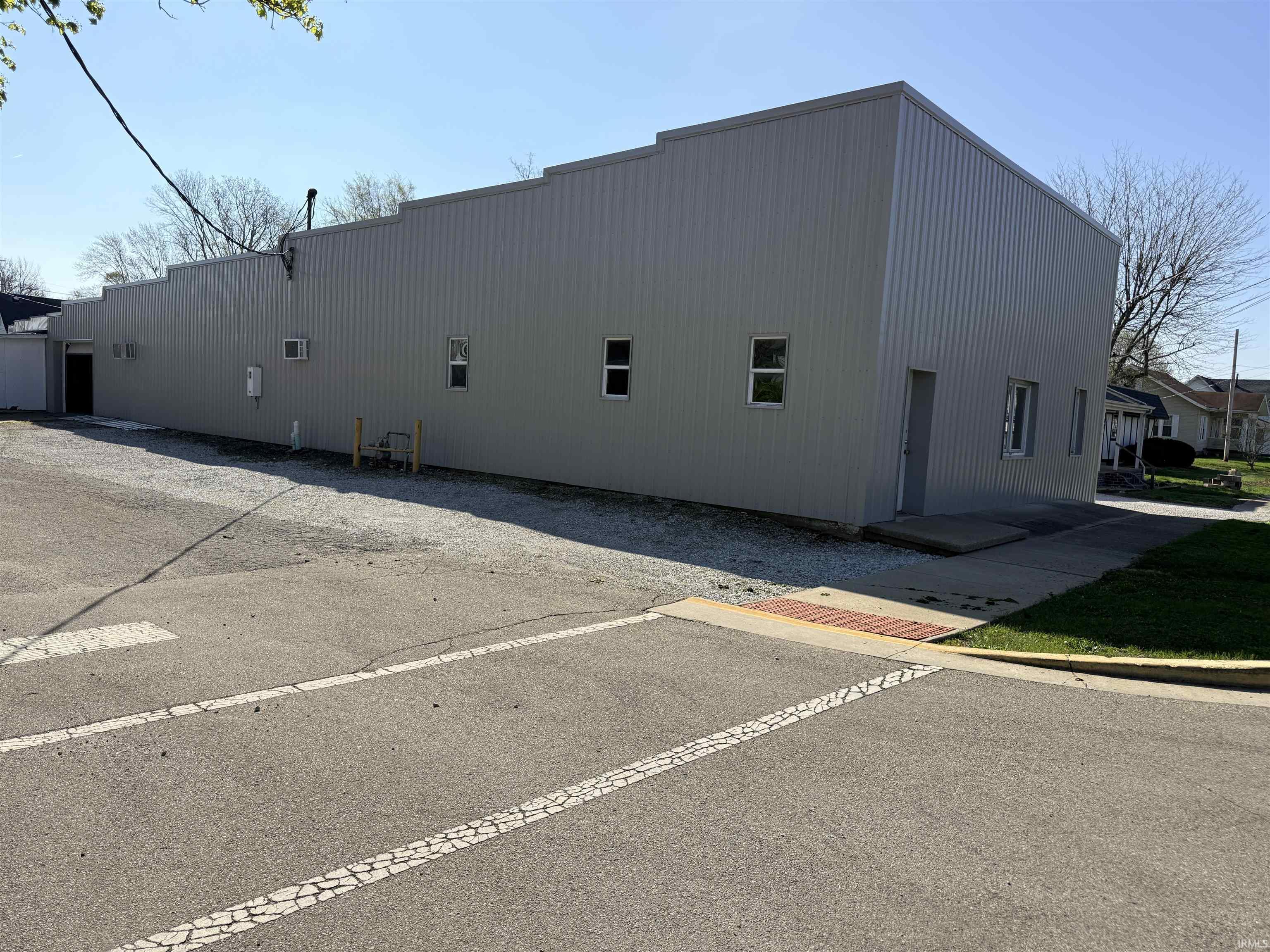 109 S Clinton Street Alexandria IN 46001
