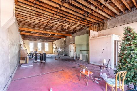 409 Third Street Howe IN 46746