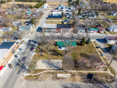 409 Third Street Howe IN 46746