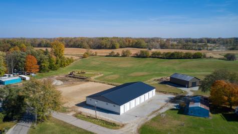 1278 Chapman Lake Drive Warsaw IN 46582