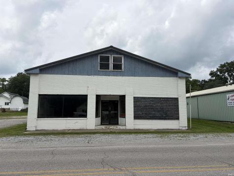 1878 N Francis Street Monticello IN 47960