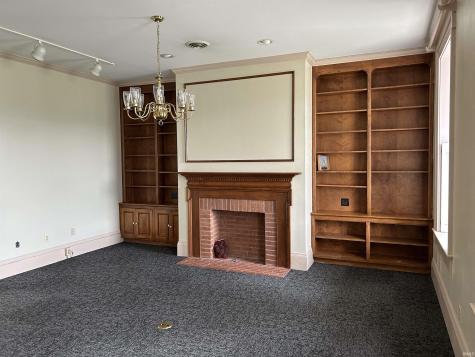 225 N 2nd Street Vincennes IN 47591
