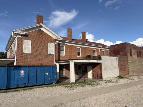 225 N 2nd Street Vincennes IN 47591