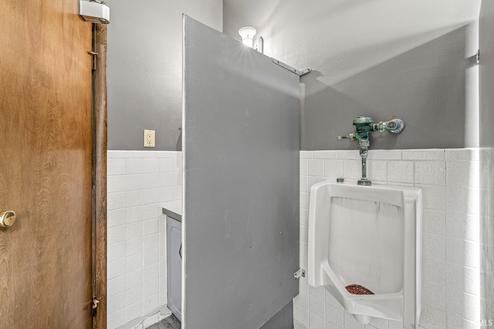 54541 County Road 19 Road Bristol IN 46507