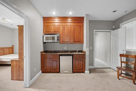 330 N Sunnyside Avenue South Bend IN 46617