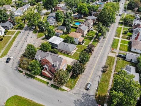 330 N Sunnyside Avenue South Bend IN 46617