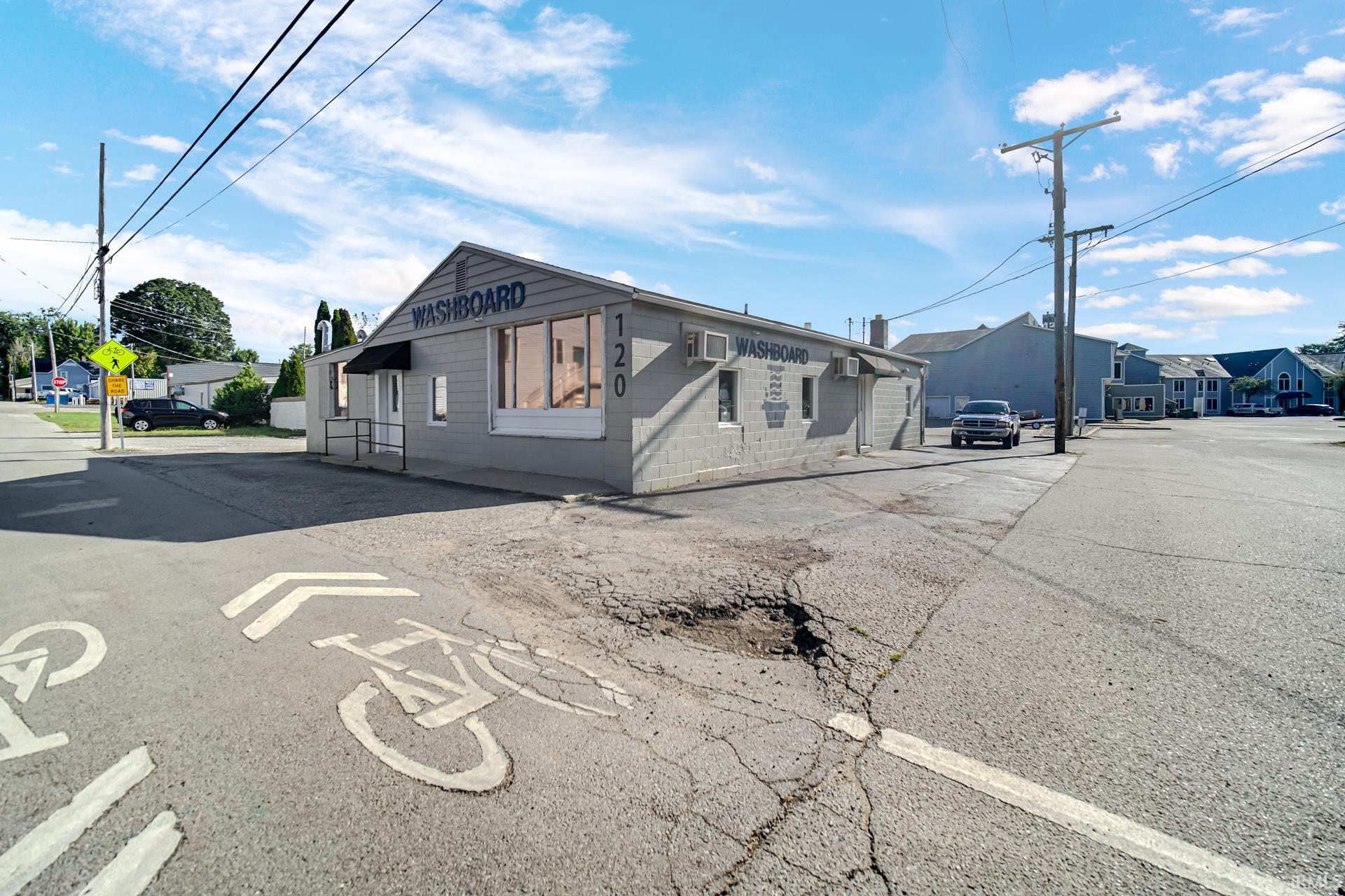 120 E Madison Street Culver IN 46511